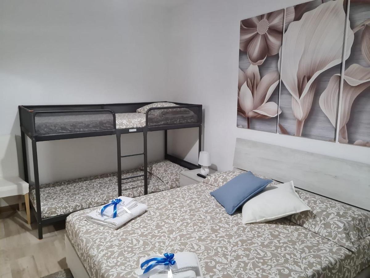 B&B Villa Chiara Bed And Breakfast ตาออร์มินา ภายนอก รูปภาพ